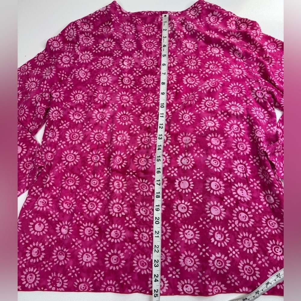 Very Vineyard Batik Print Light Rayon V-Neck Blouse Womens Medium - Picture 7 of 9